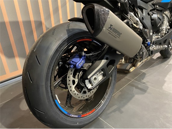BMW M 1000 XR, 0445104