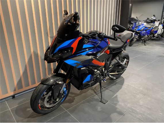BMW M 1000 XR, 0445104
