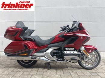 GL 1800 GOLD WING TOURING DCT