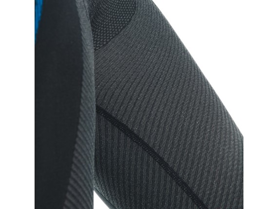 dry-suit-lady-black-blue3