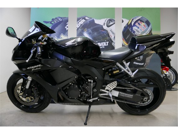 HONDA CBR 1000 RR FIREBLADE SC57, 0029751