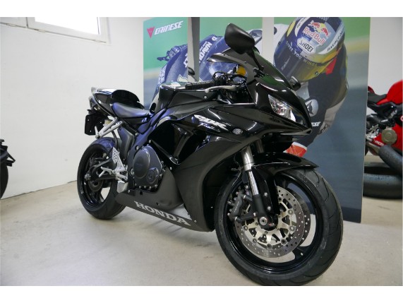 HONDA CBR 1000 RR FIREBLADE SC57, 0029751