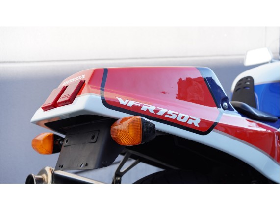 HONDA VFR 750 R RC30, 0029781