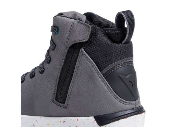metractive-woman-d-wp-shoes-dark-gray-white5