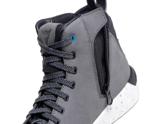 metractive-woman-d-wp-shoes-dark-gray-white8