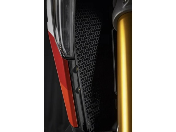 schutzgitter-aus-aluminium-fuer-wasserkuehler-97381981aa~2