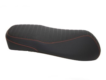 Sitzbank schwarz, Naht rot GTS Super 125 300 Sport