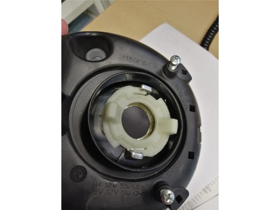 1D000482G, Scheinwerfer Vespa GTS 14-18