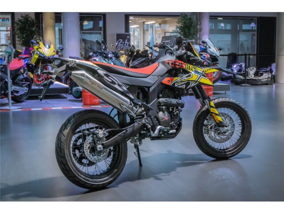 APRILIA SX 125 E5, ZD4KTB015N4001427