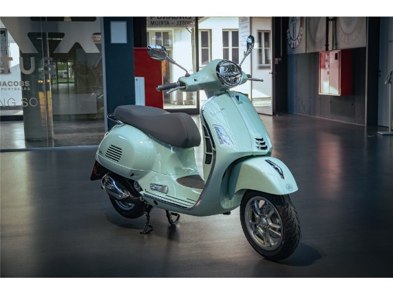 VESPA GTS 300 RST HPE E5, ZAPMD310300001793