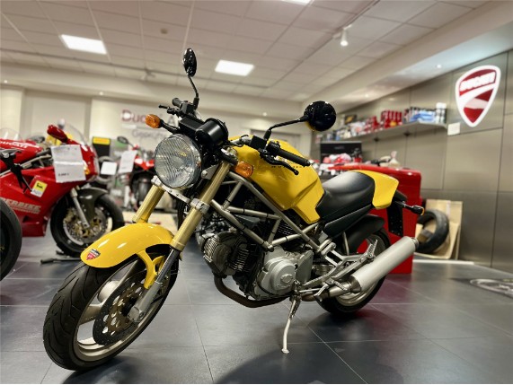 DUCATI MONSTER 600, 0004630