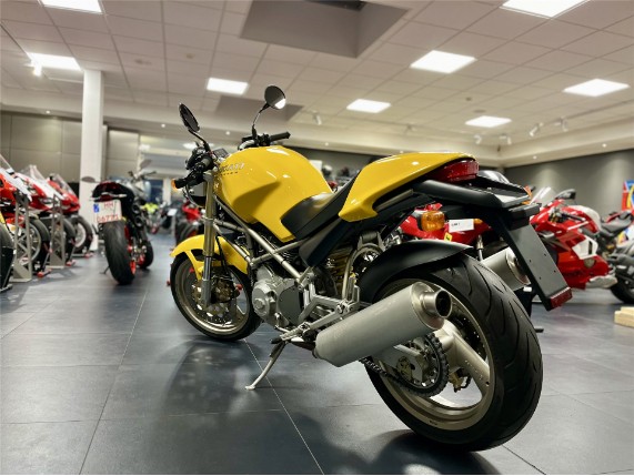 DUCATI MONSTER 600, 0004630