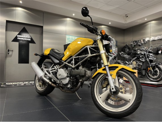 DUCATI MONSTER 600, 0004630