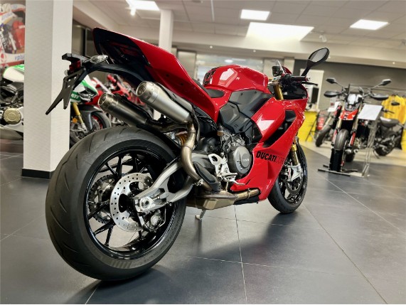 Ducati Panigale V2S 2025, 0008178