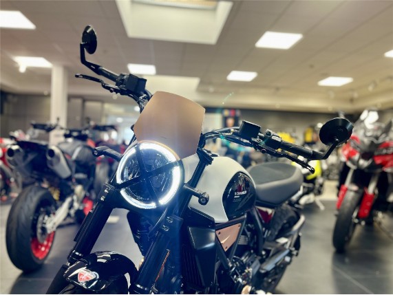 Ducati Scrambler 10° Annivers