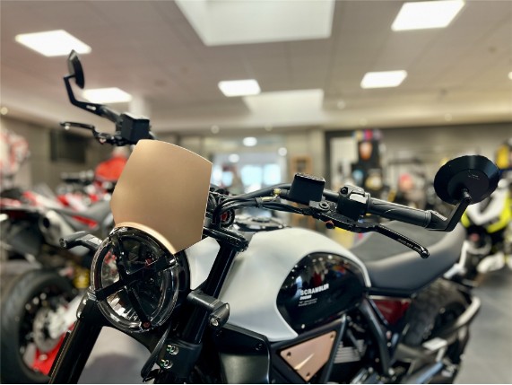 Ducati Scrambler 10° Annivers