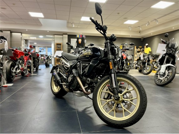 Ducati Scrambler 800 Full Throttle, 0008066