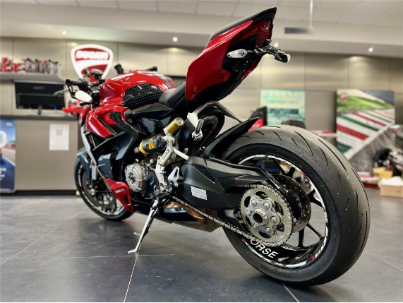 Ducati Streetfighter V2, 0007748