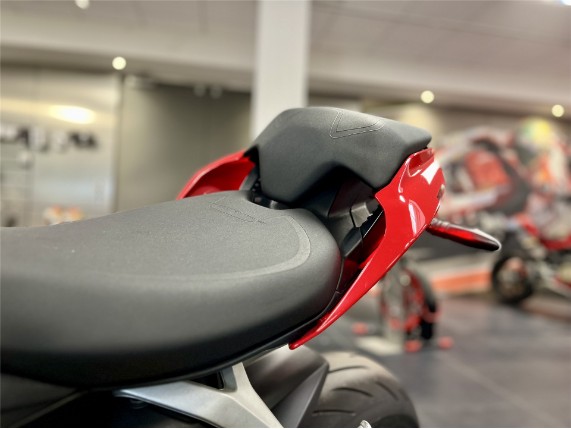 Ducati Streetfighter V2, 0007748