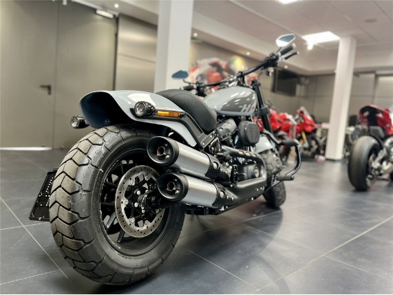 HARLEY DAVIDSON Fat Bob, 0008576