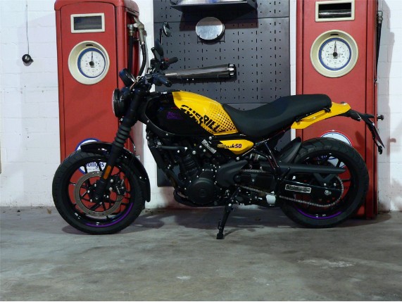 Royal Enfield Guerilla 450, 0002044