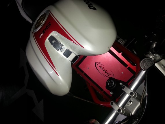MC-020-99HE-002-Ducati-airfilter-Monster-S4-S4R-S4RS