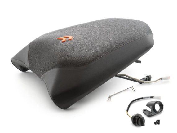 pho_pp_nmon_63707947044_ergo_pillion_seat__2___sall__awsg__v1