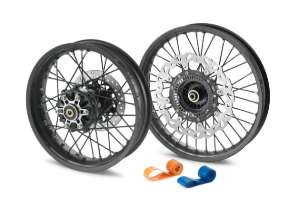 pho_pp_nmon_95809901044c1_wheel_set__2___sall__awsg__v1