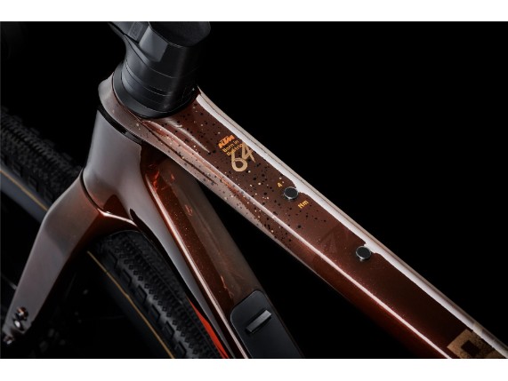 2260462115_GRAVELATOR_MASTER_M_55__ORANGED-CARBON__BURNT-ORANGE_DETAIL_01_4800