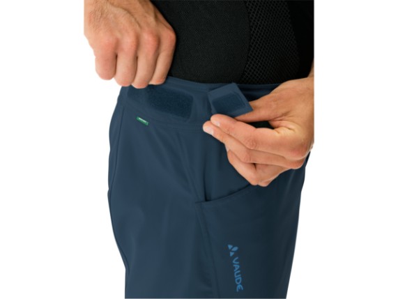 vaude-mens-ledro-shorts-dark-sea-5-1110555